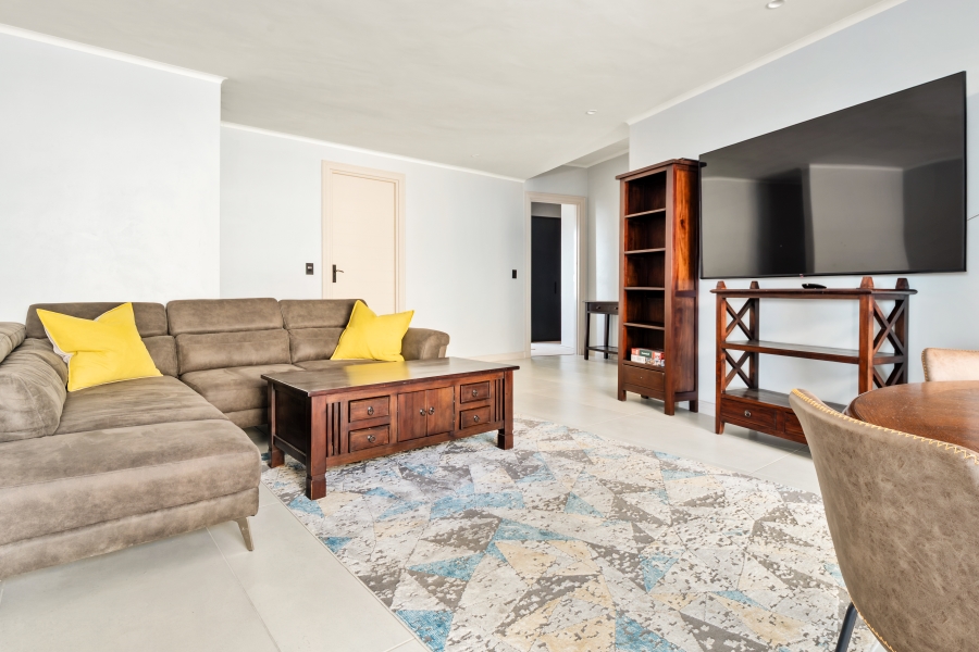 5 Bedroom Property for Sale in Pezula Private Estate Western Cape
